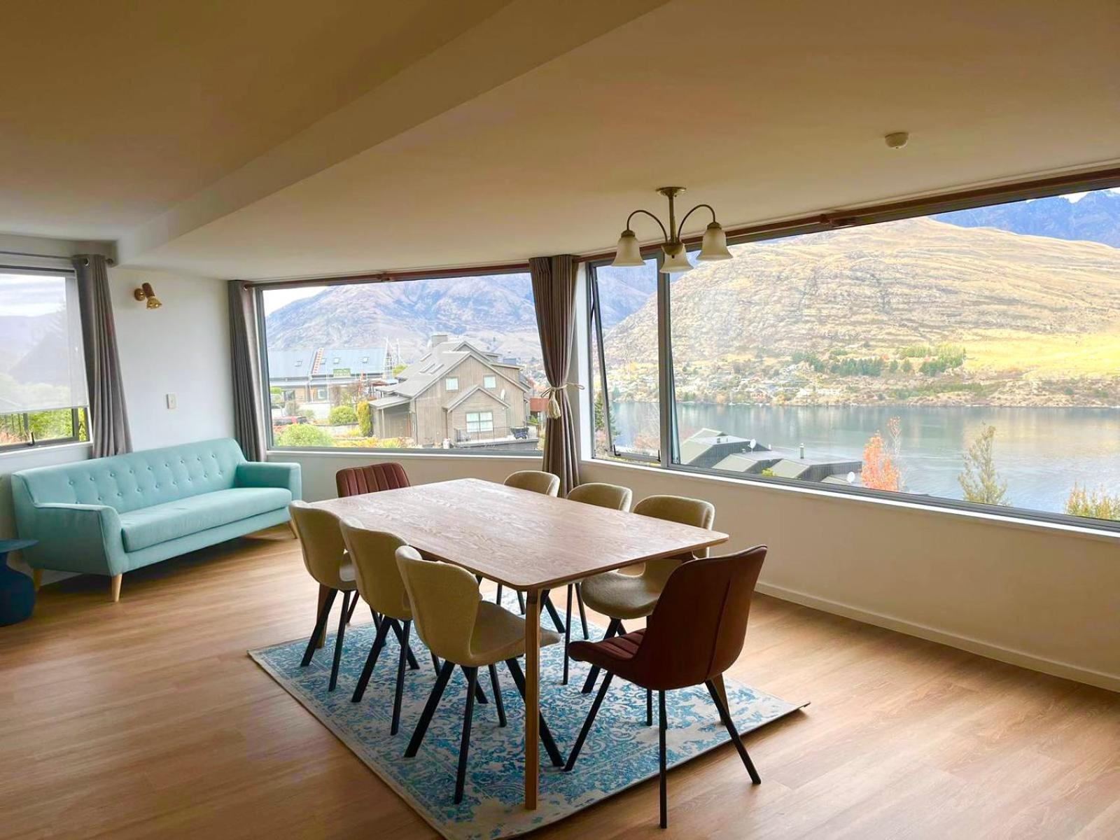 Ming'S Lakeside Goldleaf Suites Queenstown Exterior photo